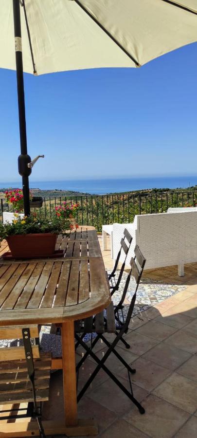 Villa Immersa In Oliveto Vista Mare Sciacca Exterior foto